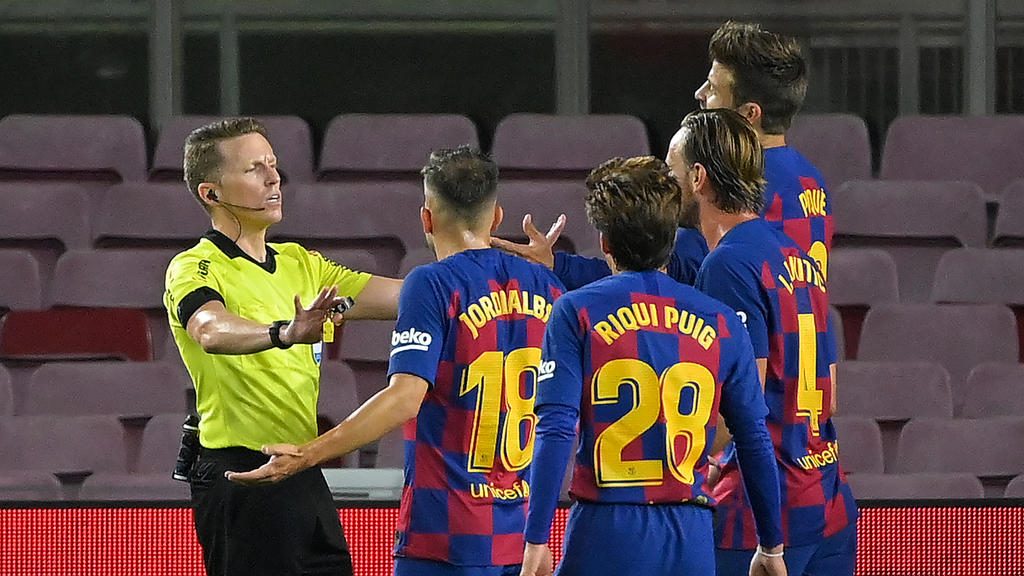 fbl-esp-liga-barcelona-atletico-madrid