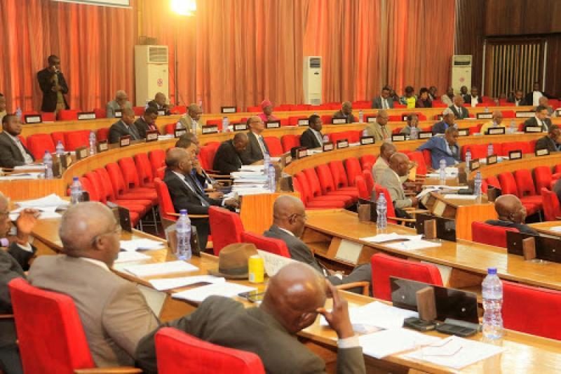 des-senateurs-congolais-8923423