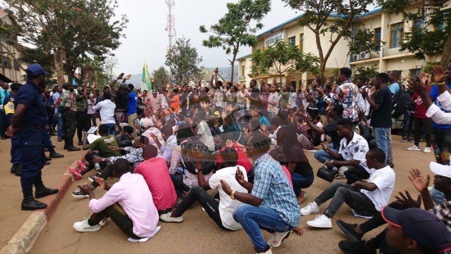 etudiants-isdr-6924284